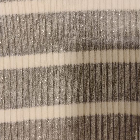 Talbots Ribbed Turtleneck Metallic Stripe Gray Sky Sweater Stretchy Size Large - Picture 6 of 8